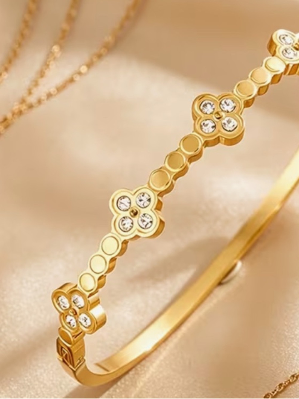 Elegant Gold Floral Crystal Bangle Bracelet 18K Gold Plated